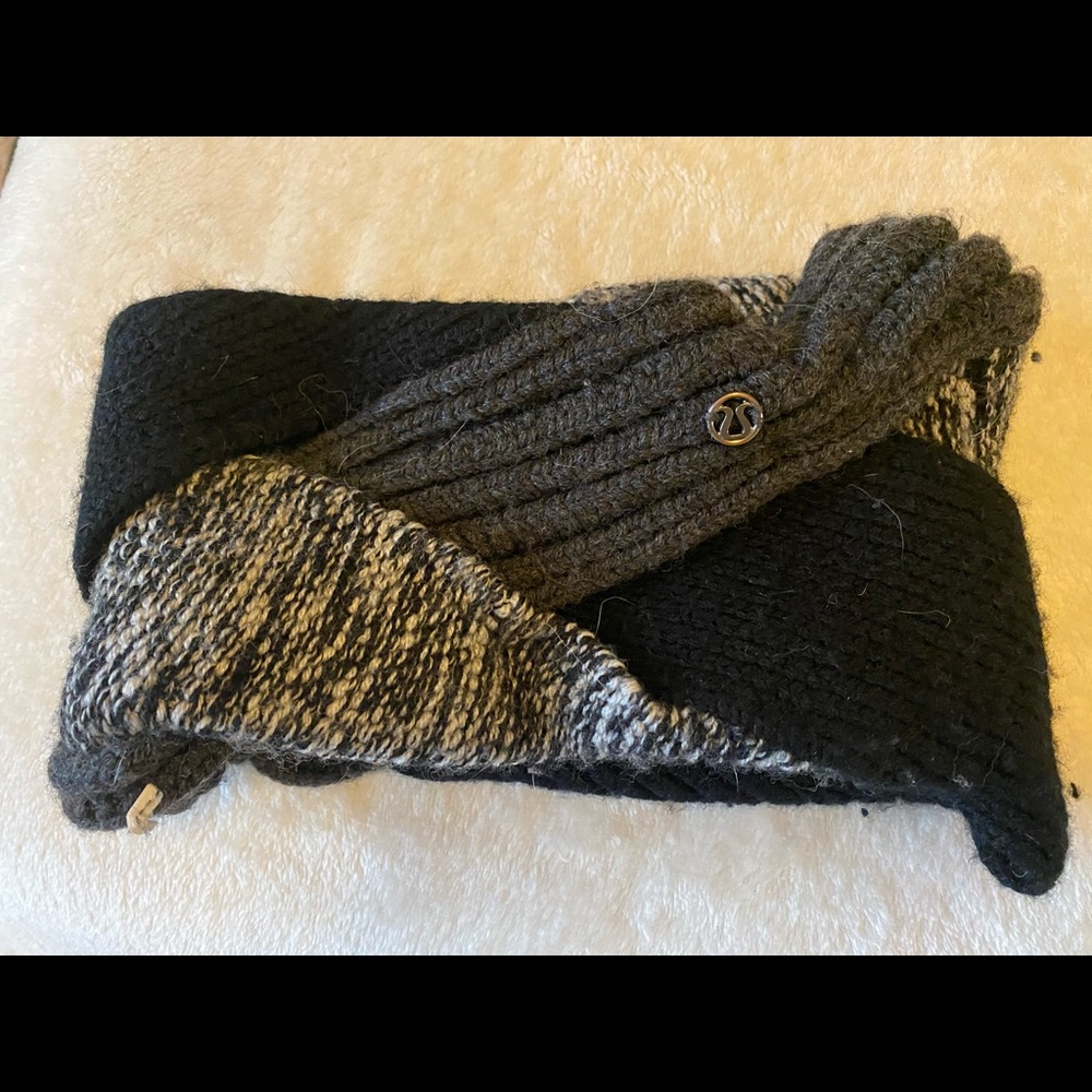Lulu Lemon Head-warmer